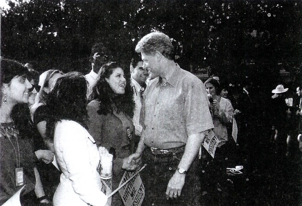 Monica Lewinsky i Bill Clinton w 1998 r.