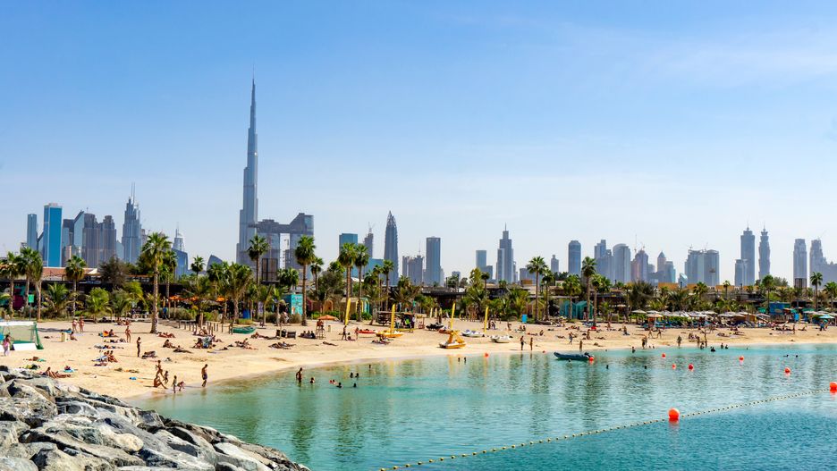 Loty i wycieczki do Dubaju odbywają się bez zakłóceń