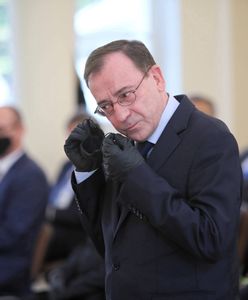 Koronawirus. Pomyłka sanepidu. Polityk opozycji otrzymał wynik testu na obecność koronawirusa szefa MSWiA