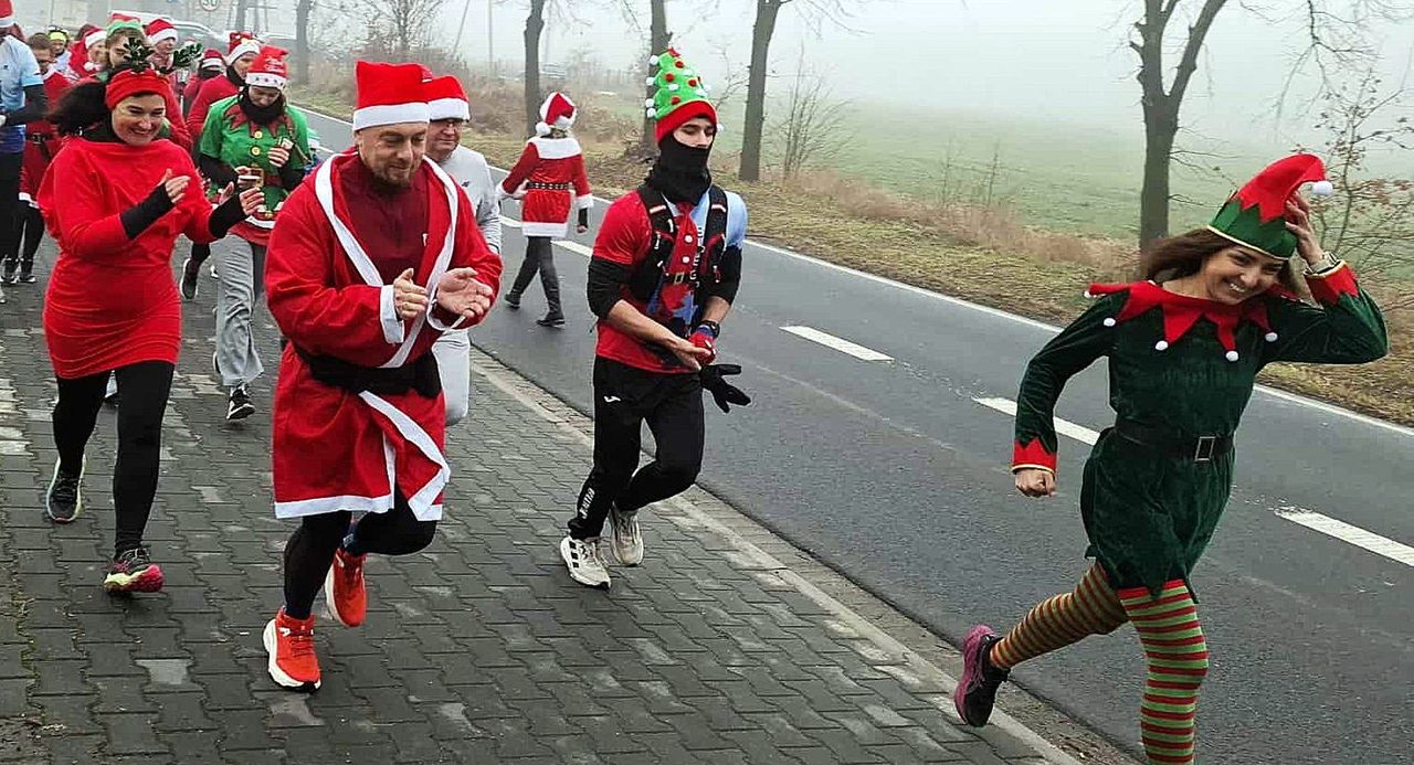 Przeciszów: Bieg Mikołajkowy. Kilkadziesiąt osób podjęło wyzwanie
