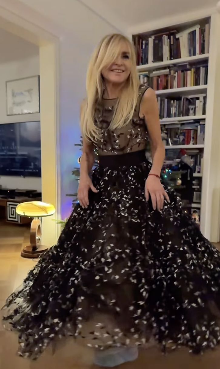 Monika Olejnik w sukni