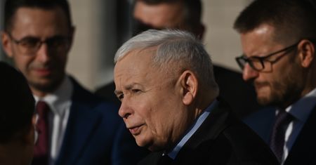 Kaczyński rusza w Polskę. "Nie będzie pokus do harcowania"