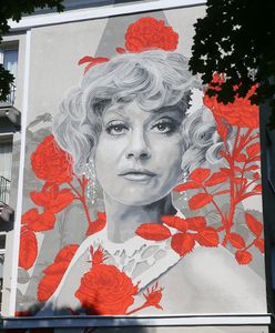 Warszawa. Odsłonięto mural Krystyny Sienkiewicz na Bielanach