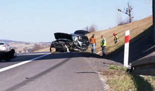 Koszmarny wypadek. Kierowca jechał pod prąd. Jest nagranie