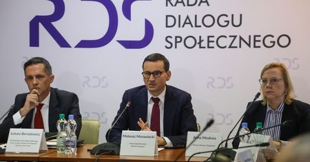 "Niskie ceny energii i stopy procentowe odeszły na dłuższy czas w przeszłość". Premier nie zostawia złudzeń