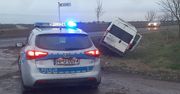 Pijany kierowca ucieczkę przed policją zakończył w rowie