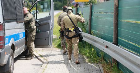 Obława za Dudą. Policję wspiera wojsko