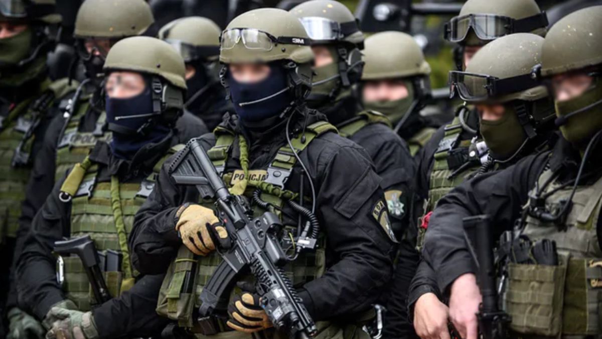 Policjant CPKP BOA, który jechał po pijanemu został zwieszony 