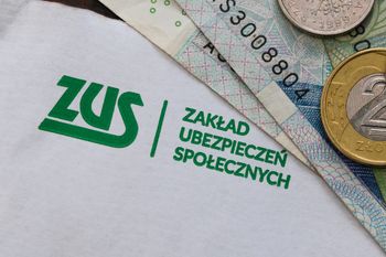 Świadczenie wspierające: ZUS ostrzega przed "pomocą" oszustów