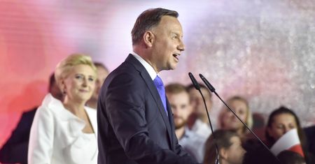 Prezydent Andrzej Duda przerwał urlop. Znamy powód