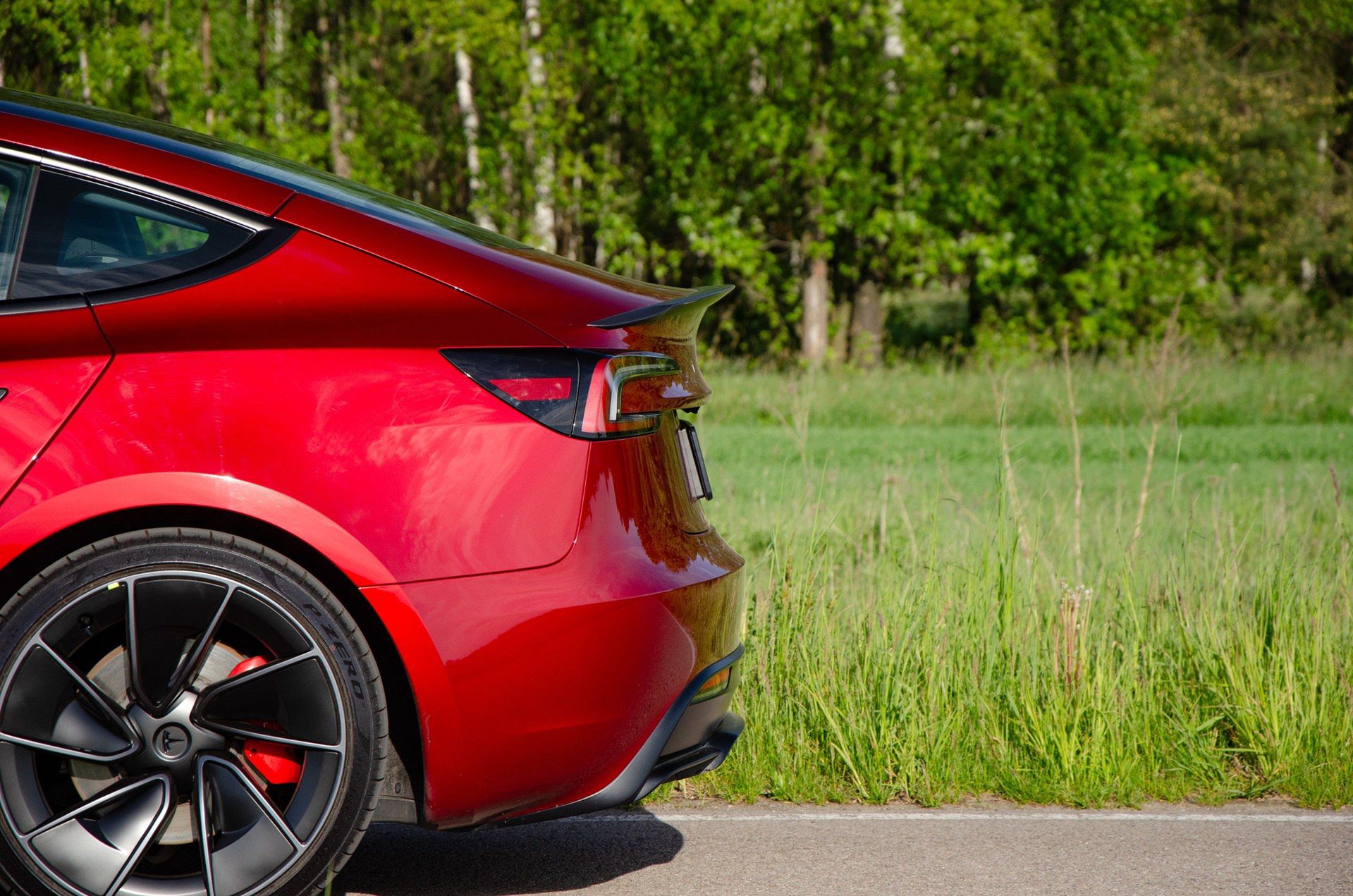 Tesla Model 3 Performance