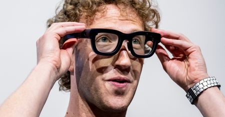 Mark Zuckerberg nagrał piosenkę. Oto komu ją zadedykował