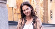 Katie Holmes "przyłapana" w Nowym Jorku. Te klapki będą hitem jesieni