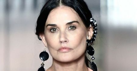 Demi Moore i jej "nowa twarz" uspokajają fanów, pozując z Kate Moss i Christy Turlington (FOTO)