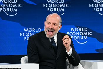 Gwizdy w Davos. Reakcja na ostre słowa amerykańskiego ministra