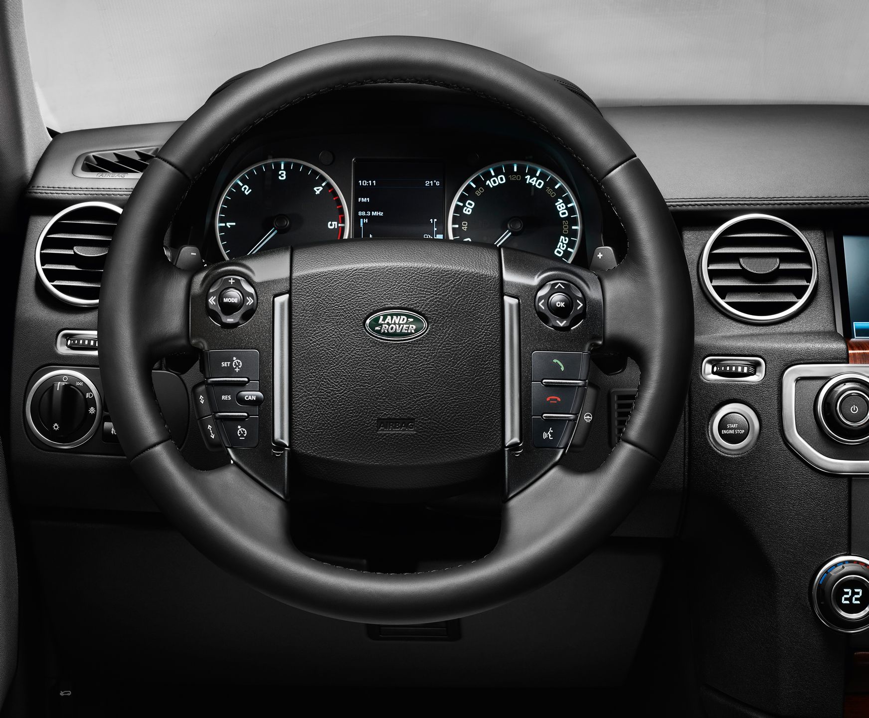 Land Rover Discovery 4