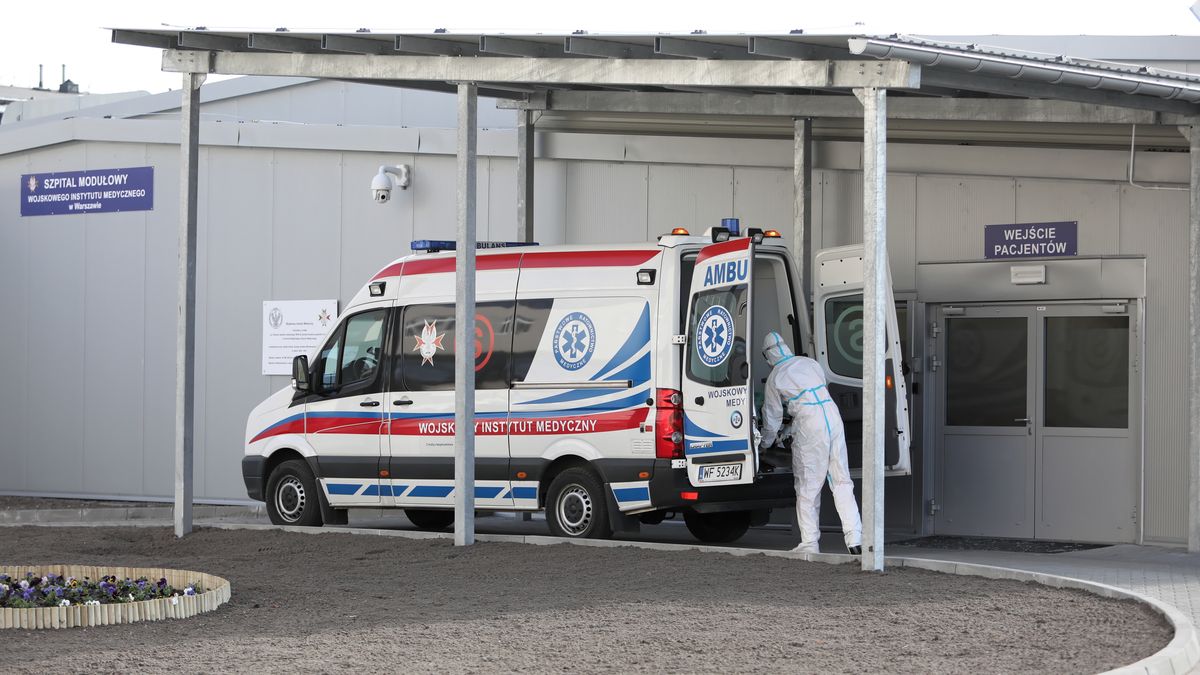 Liczba zajętych łóżek ciągle rośnie