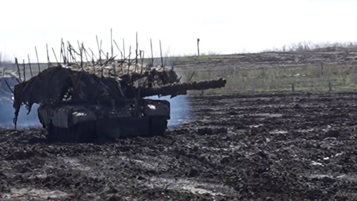 "Czołg-jeż" - wóz z osłonami antydronowymi