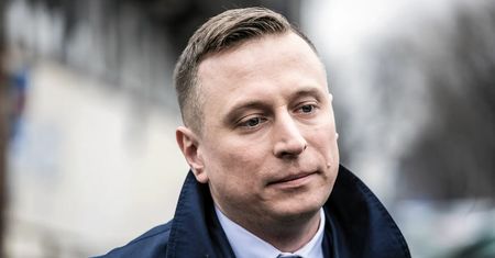 Senator Brejza przerywa kampanię. Opublikował wpis