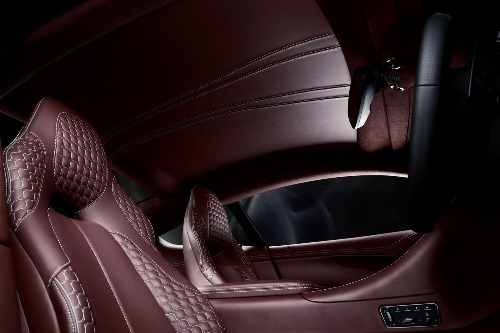 2013 Aston Martin Vanquish - uczta dla oczu [galeria] 41