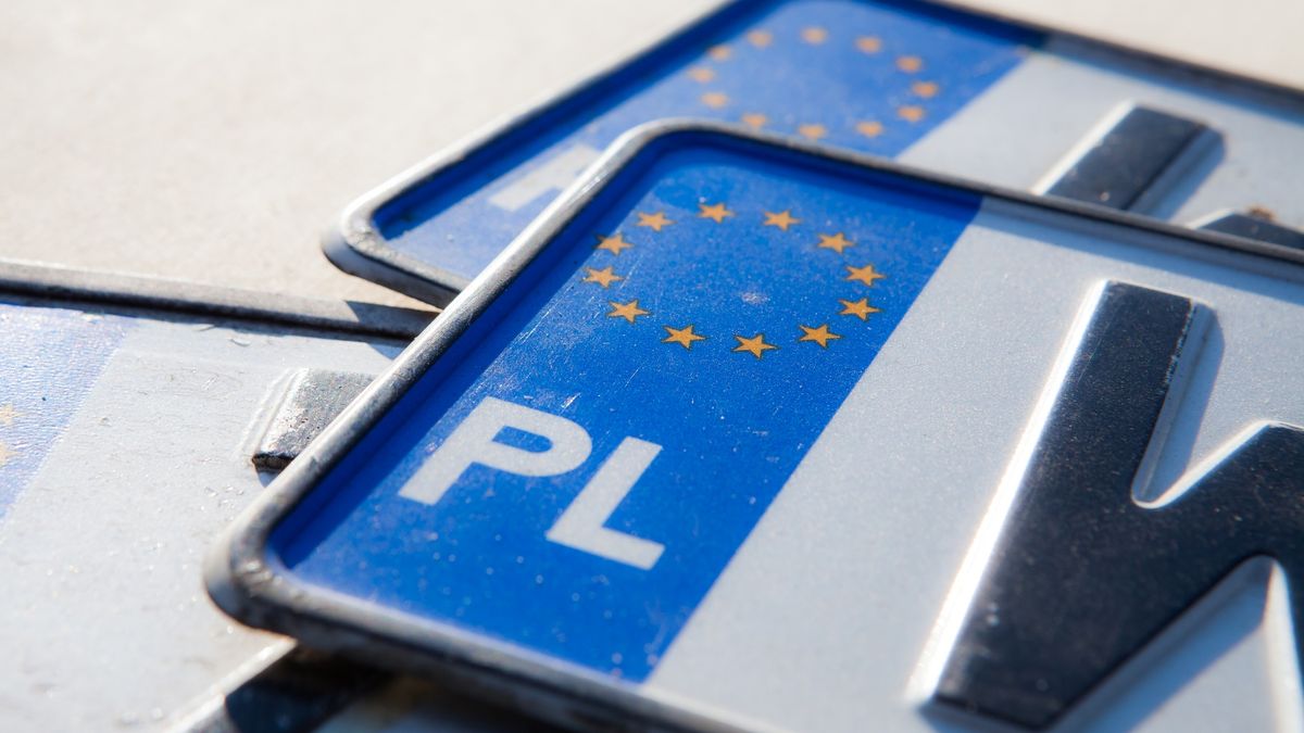 Zmiany w rejestracji pojazdów wejdą w życie w grudniu 2021 r.