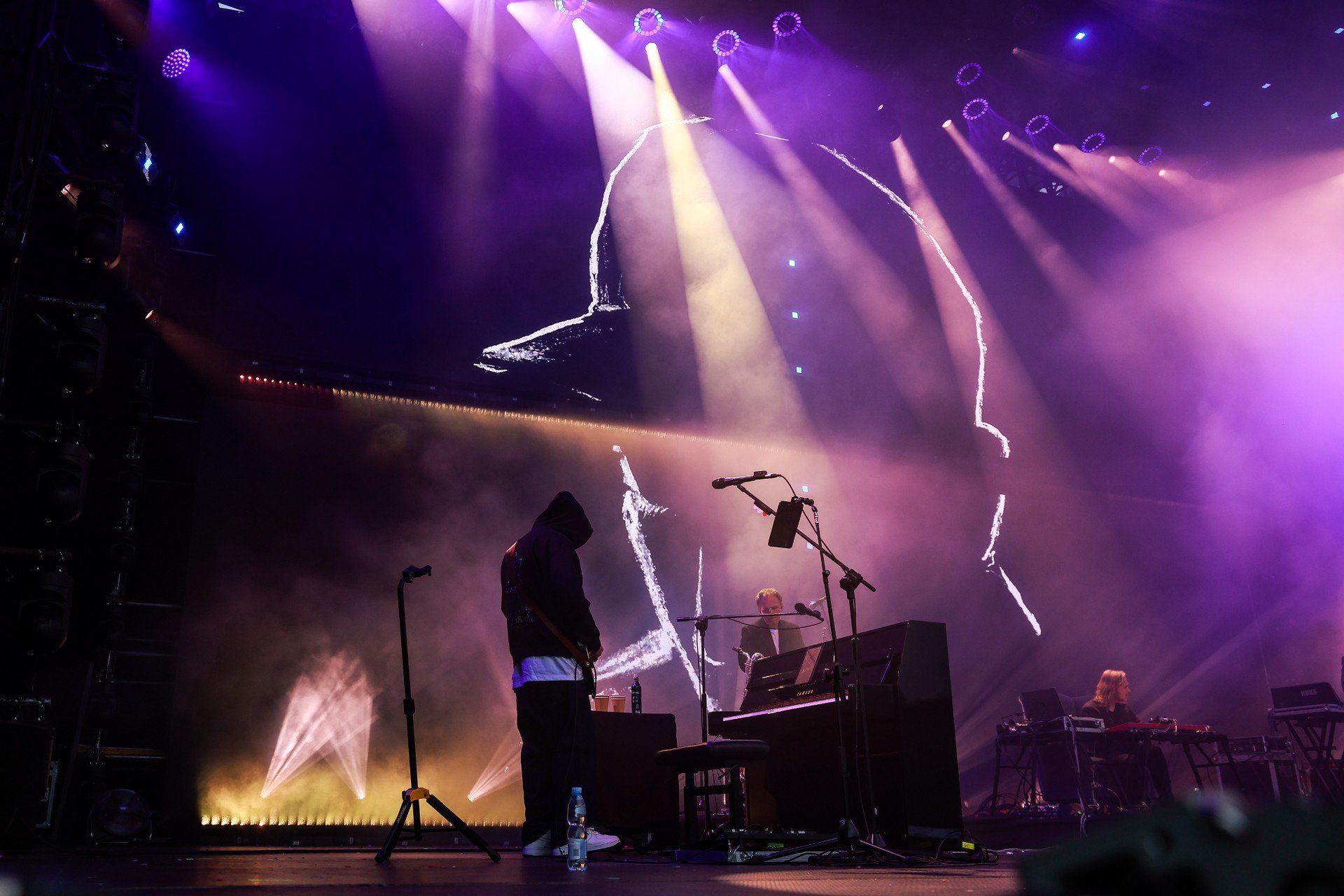 Kortez jest doceniany nie tylko przez fanów, ale i krytyków muzycznych.