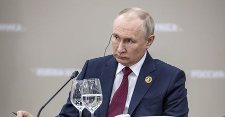 To on zada mu cios w plecy? "Myśli o przywództwie Rosji"