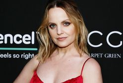 Mena Suvari, gwiazda "American Pie", opowiedziała o walce z depresją poporodową