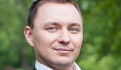 Facebook testuje przyciski z emocjami. Będzie nowy rodzaj targetowania reklam?