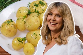 Ewa Wachowicz tak robi młode ziemniaki. Nie są wodniste, a kremowe i pełne smaku
