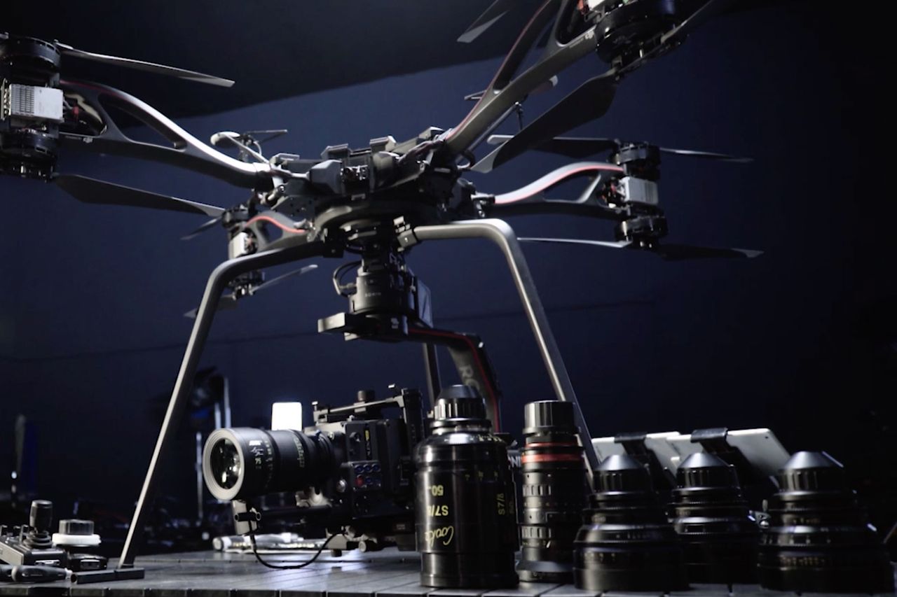 Storm od DJI - dron z ekipą filmową i ciężarówką w zestawie