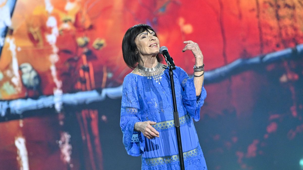 Sława Przybylska na festiwalu w Opolu (fot. AKPA)