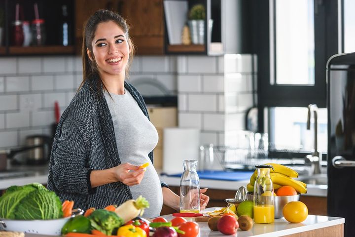 Dieta kobiety w ciąży powinna być jak najbardziej urozmaicona