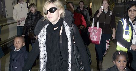 Rodzina adoptowanej Mercy pozywa Madonnę!