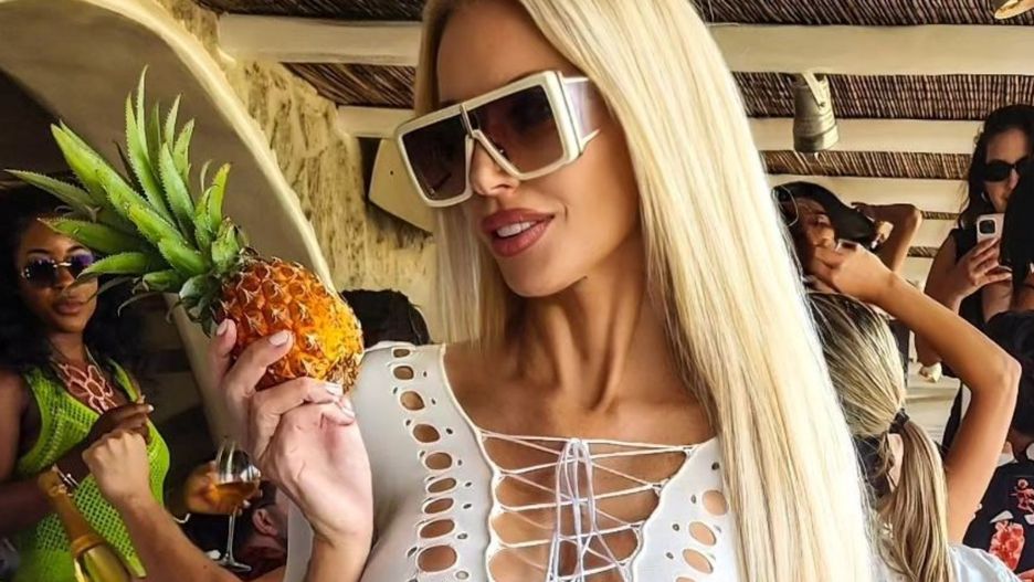Aneta z "Żon Miami" 