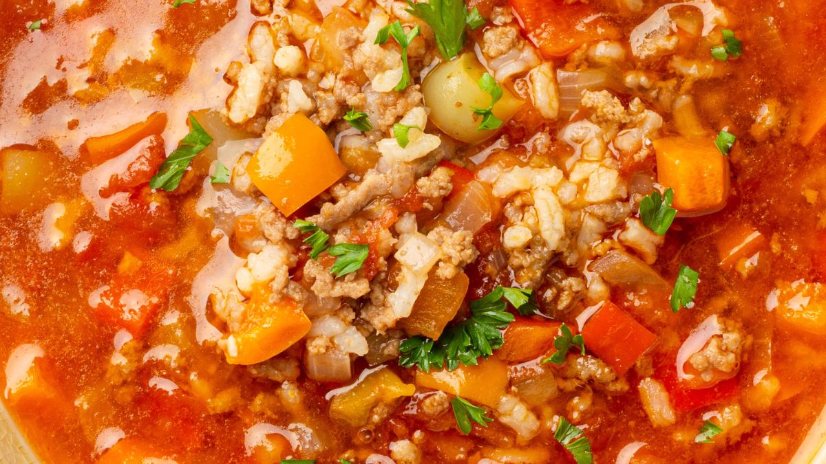 Zupa z mięsem mielonym 