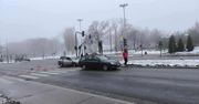 Łódź: Wypadek w centrum. Auto skasowało sygnalizację świetlną
