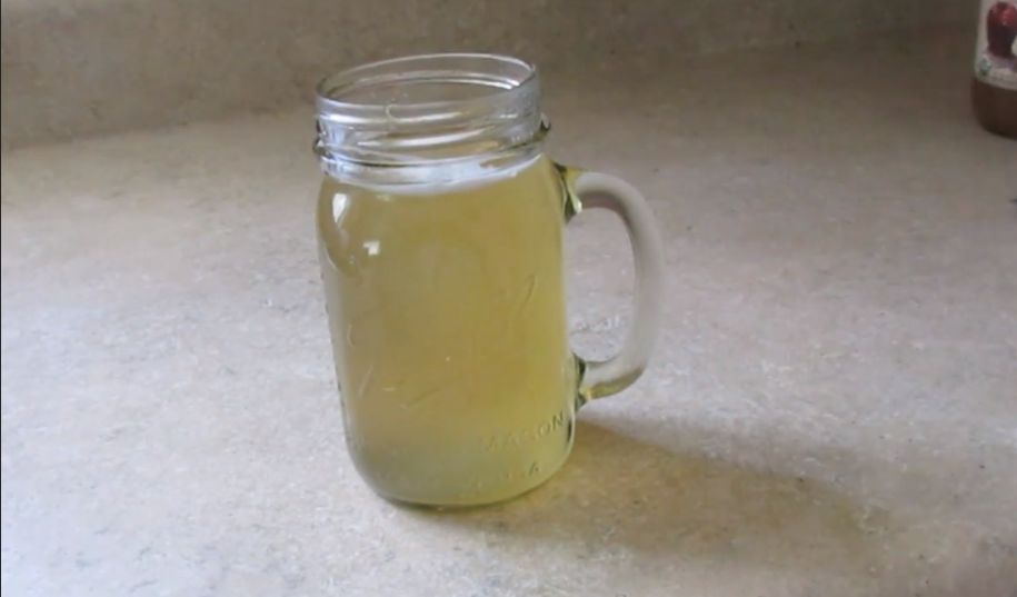 Warto pić codziennie. Ocet jabłkowy z miodem ma zbawienny wpływ na zdrowie (WIDEO)