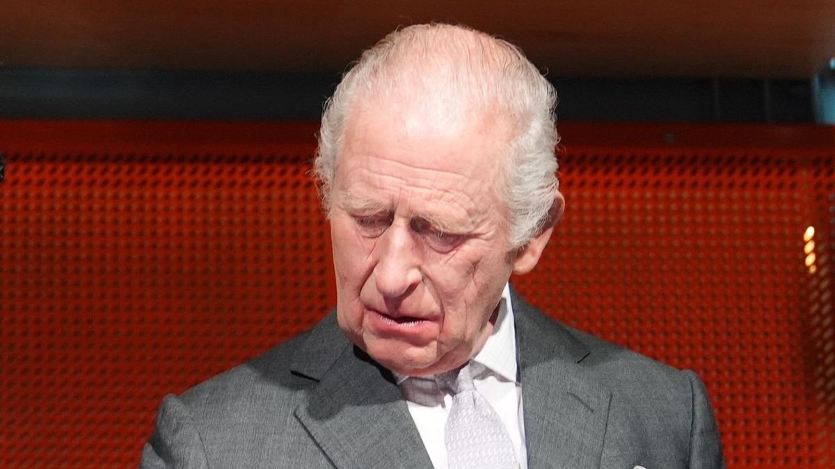 Karol III "odchudzi" monarchię?