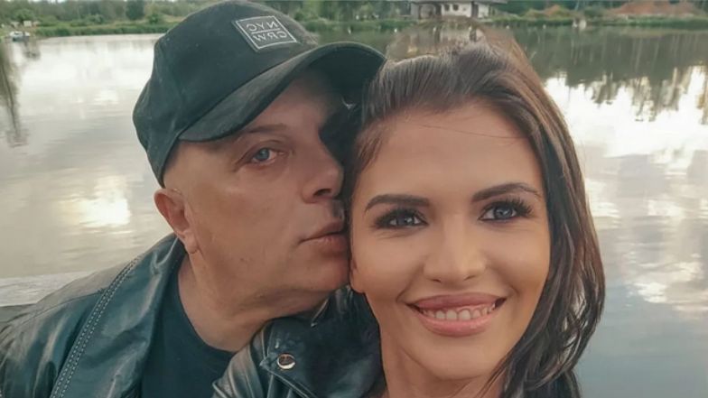 Krzysztof Skiba pozuje z ukochaną w Chicago