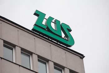 ZUS przypomina: to ostatnie dni na wniosek o wakacje składkowe w 2025 roku