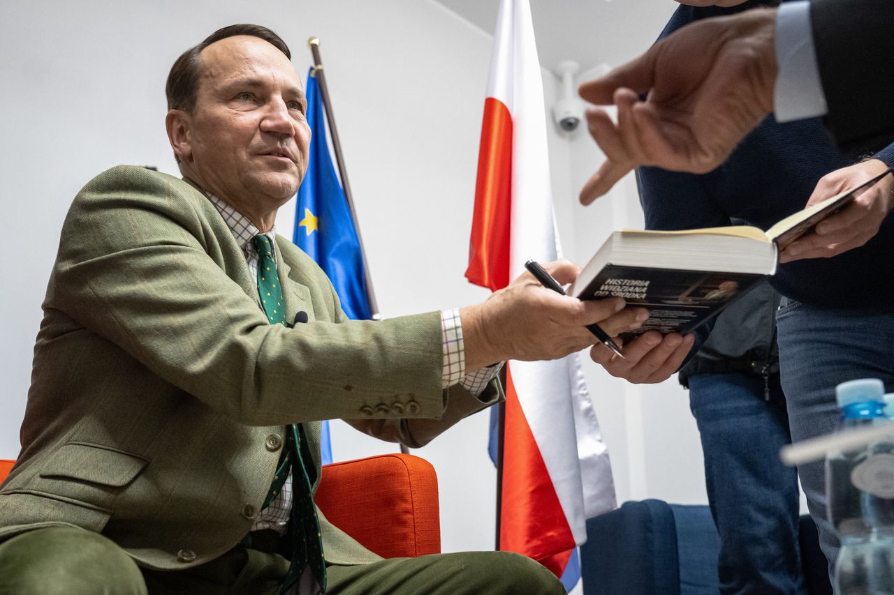 Ile wytrzyma Ukraina? Sikorski uderza w Putina