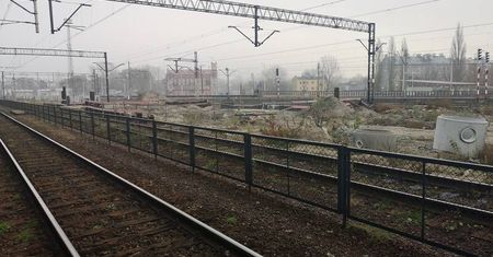 Przebudowa peronów na stacji PKP Lublin. Nie uda się ukończyć prac w tym roku