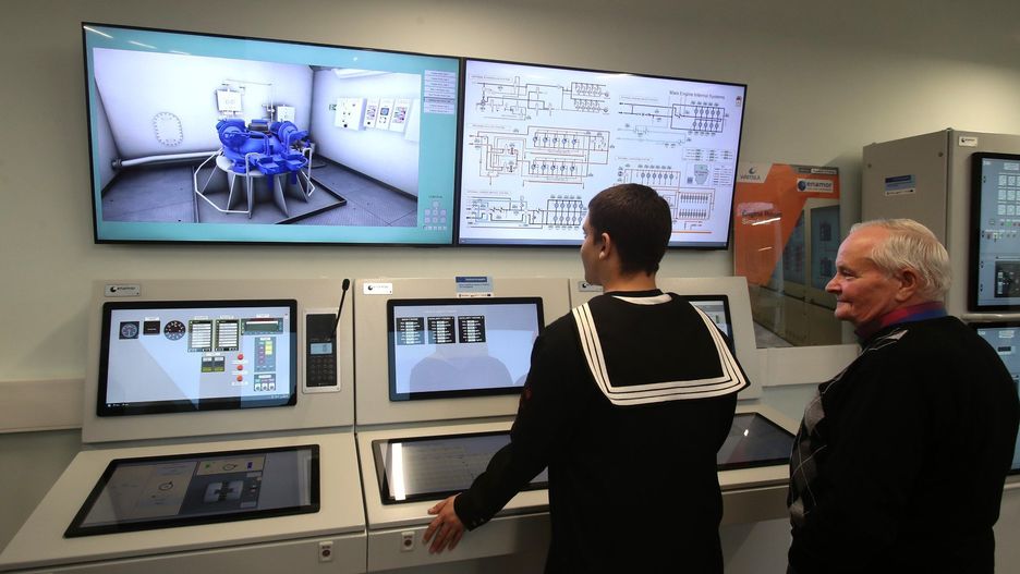 Uczniowie będą mieli nowy symulator siłowni okrętowej