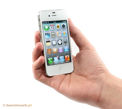 Apple iPhone 4S