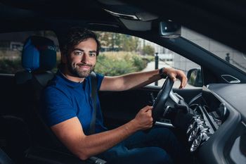 Obawy kierowców. Czy elektronika może prowadzić do kosztownej awarii auta?