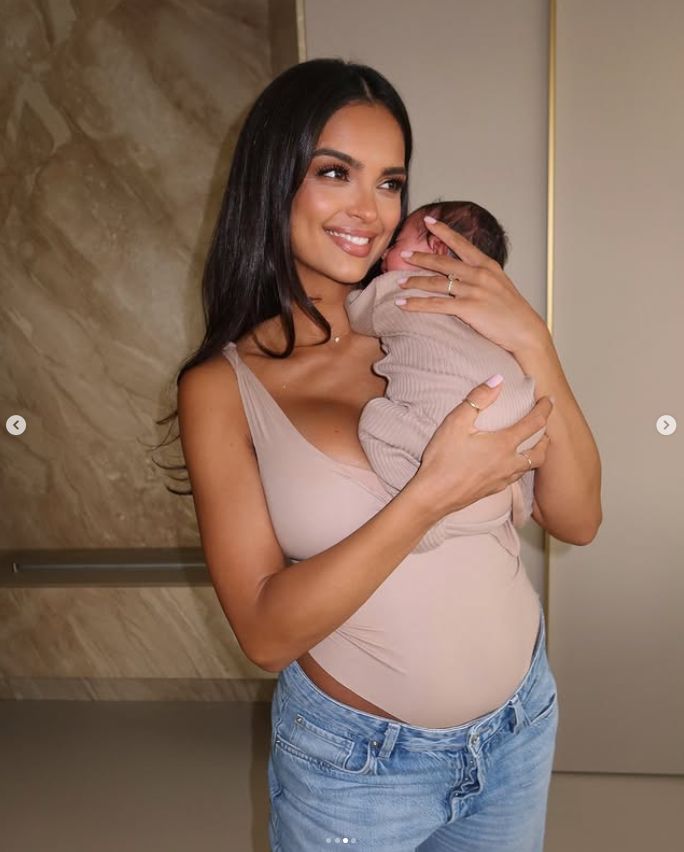 Klaudia El Dursi z córką