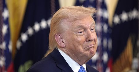 Celne uderzenie gospodarcze USA w reżim Maduro. Marynarka blokuje 8 mld dolarów