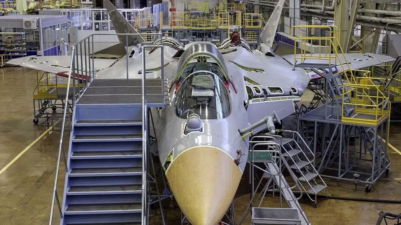 Construction of the Russian Su-57 fighter jet