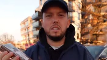 Dlaczego Książulo ciągle chodzi w czapce? Celebryta mówi o silnym bólu